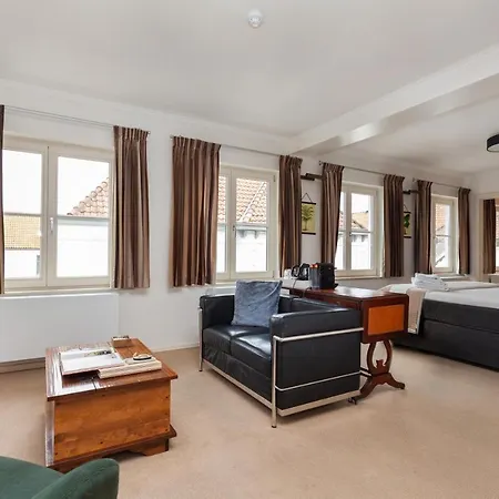 Bed & Breakfast Boutique The Townhouse 4*